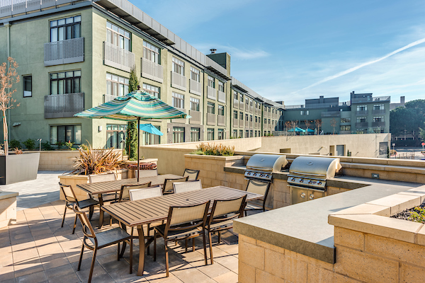 Amenities Agora At South Main Walnut Creek Ca Essex