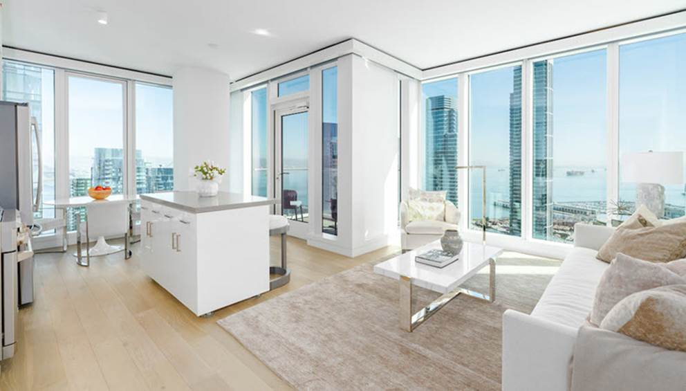 Stunning Penthouse Apartment With View Of National Park For Sale image