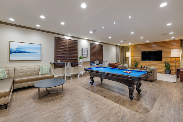 Aqua at Marina del Rey Features & Community Amenities