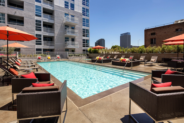 Outdoor swimming pool