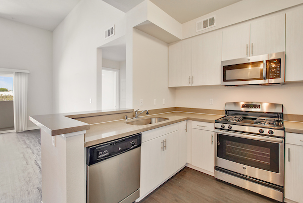 Amenities Avery Apartments Los Angeles Ca Essex