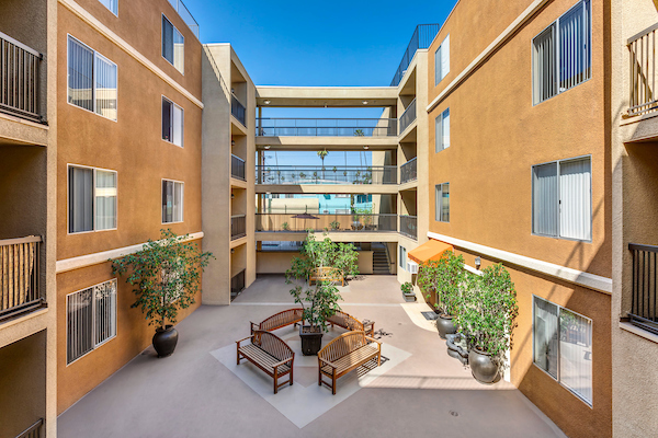 Catalina Gardens Features Community Amenities Essex