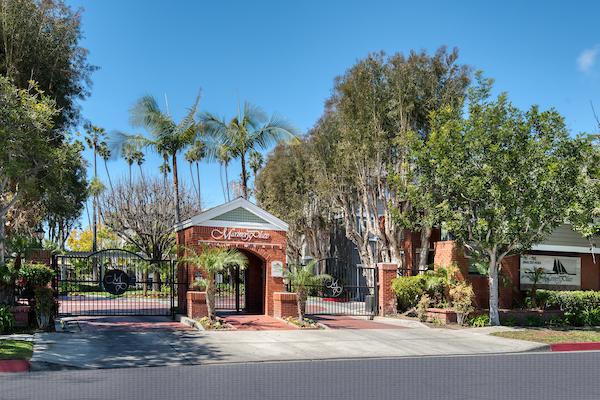 Mariners Place Apartments Oxnard Ca Essex
