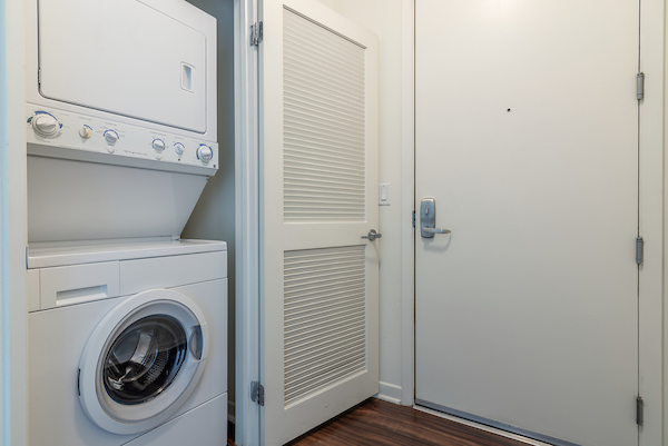 Amenities Muse Apartments North Hollywood Ca Essex