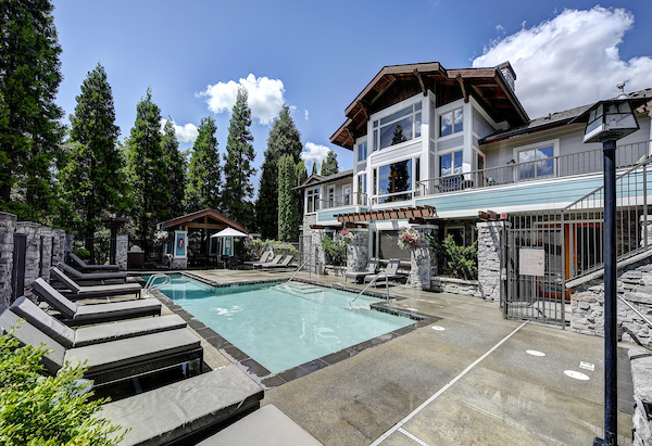 Community pool