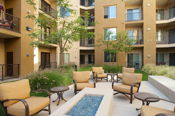 Amenities Reveal Apartments Woodland Hills Ca Essex