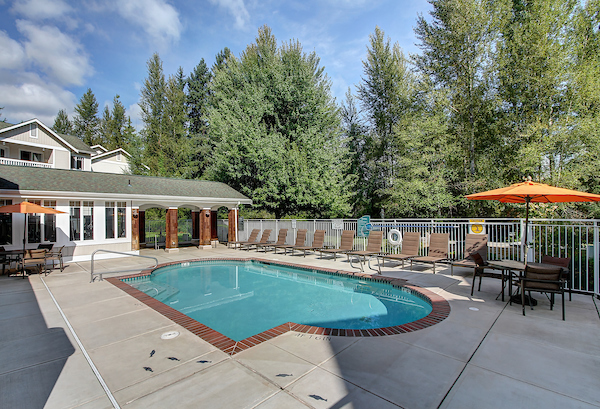 Community pool
