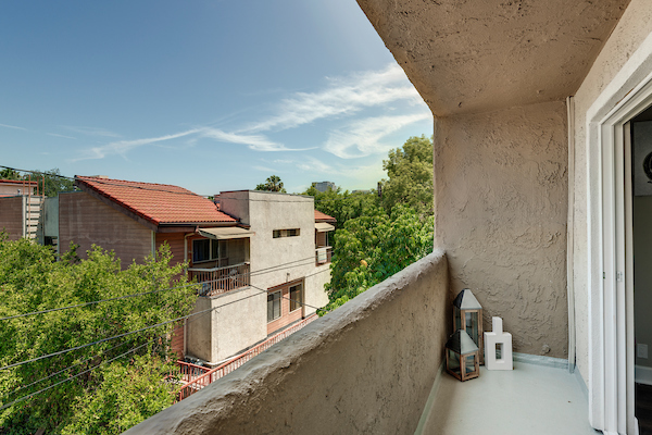 The Henley Apartments Features &amp; Community Amenities Essex